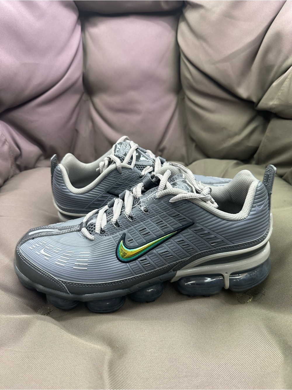 Nike air vapormax 360 enigma stone iridescent swoosh shoes size 11 mens new